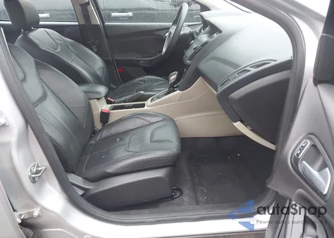 2018 Ford Focus Se from USA, damaged, VIN 1FADP3F22JL201055